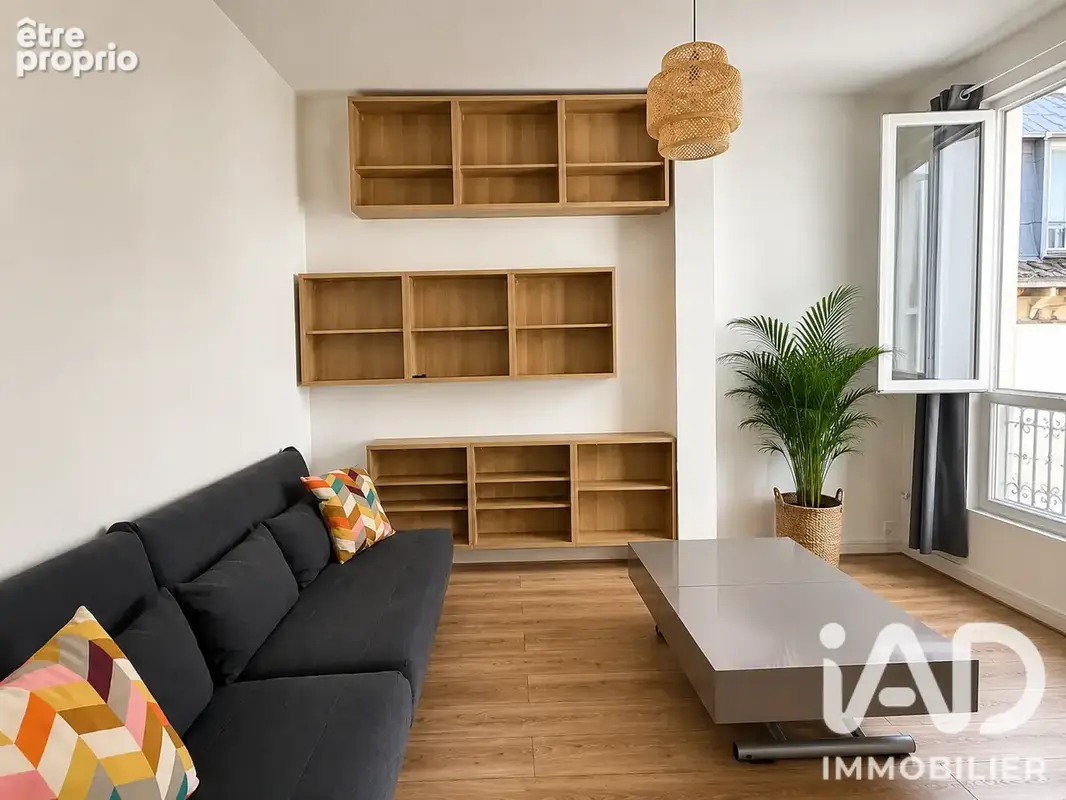 Photo 1 - Appartement à LE KREMLIN-BICETRE