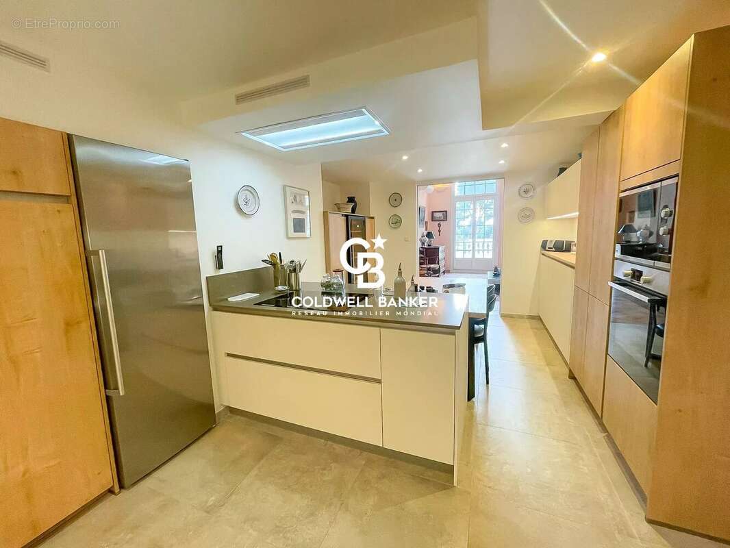 Appartement à HYERES