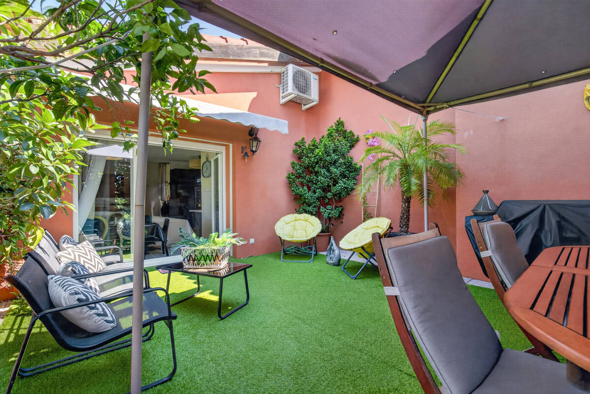 Appartement à MARSEILLE-12E