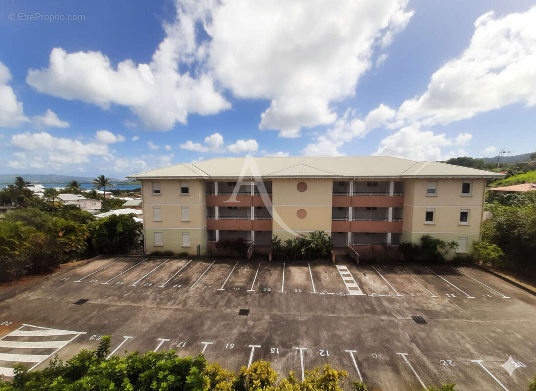 Appartement à LES TROIS-ILETS