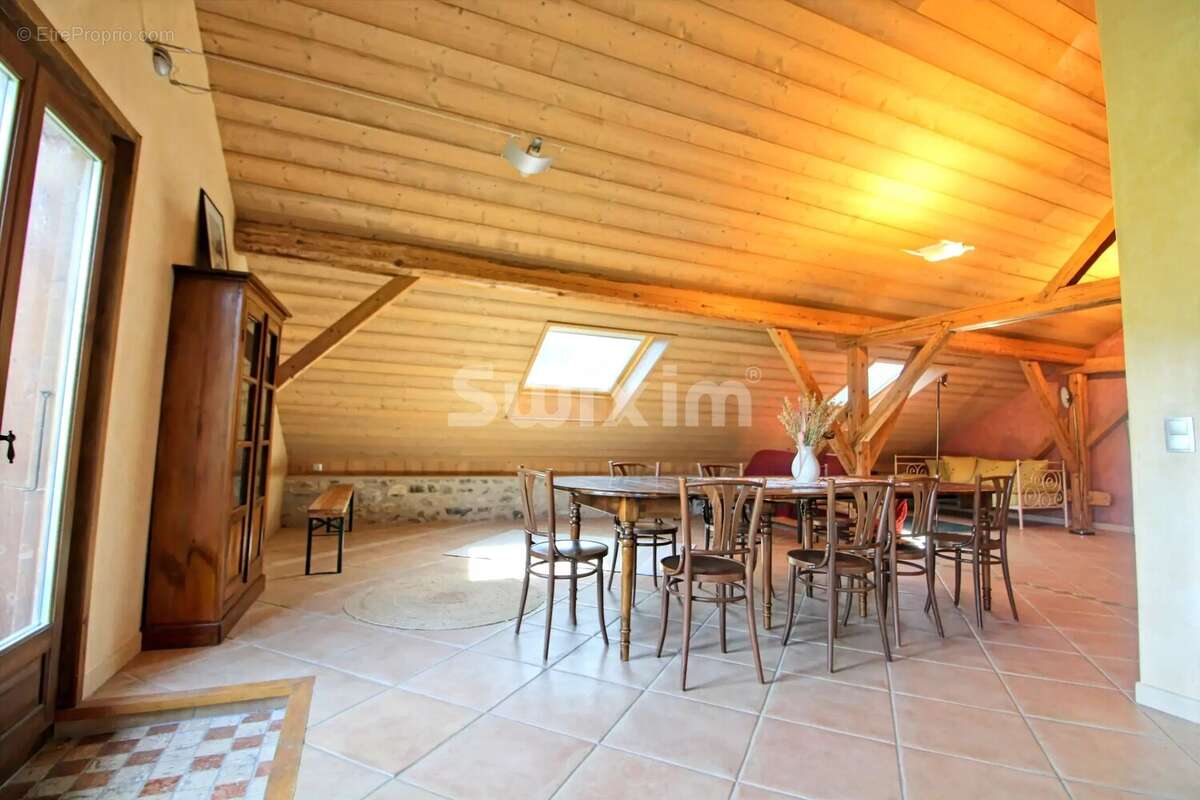 Appartement T5/6 de 147 m² – Ferme rénovée – Vue montagnes – Habère-Poche - photo 24