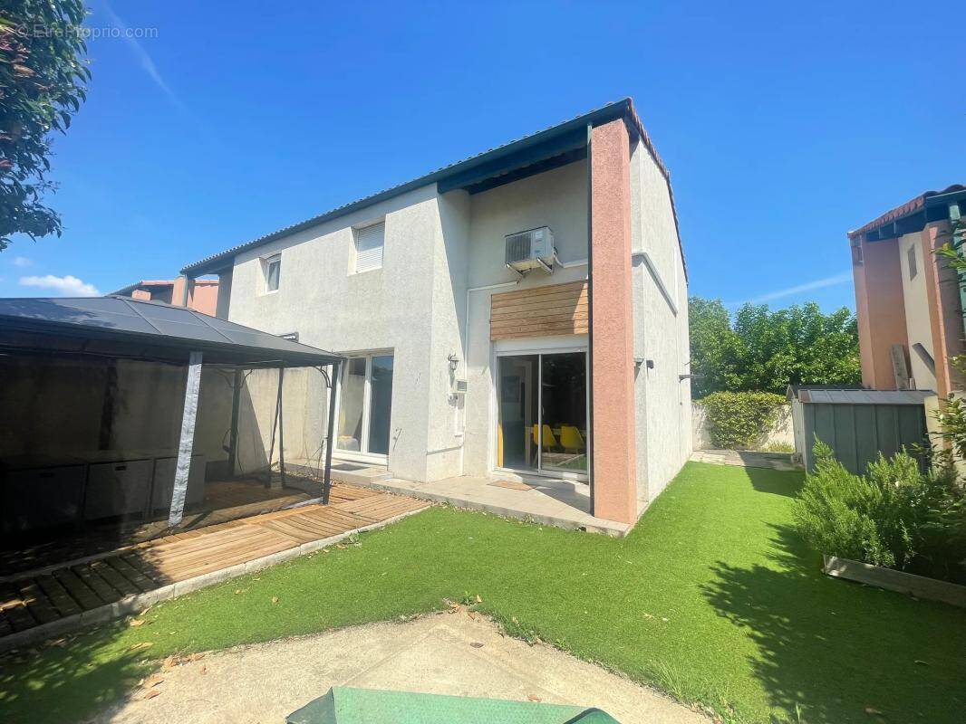 Maison à NIMES