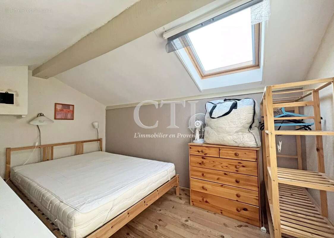 Maison à VAISON-LA-ROMAINE