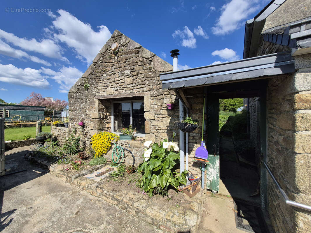 Maison à BOURG-BLANC
