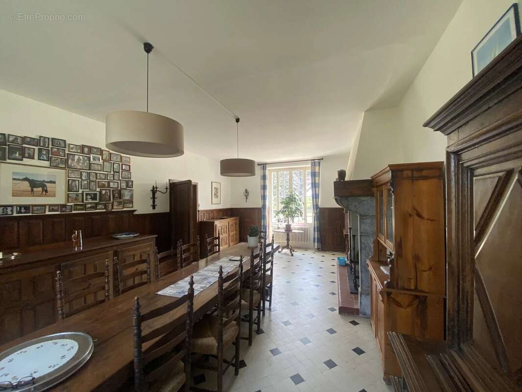 Propriété équestre d’exception à Miélan – 364 m² habitables sur un domaine de rêve - photo 3