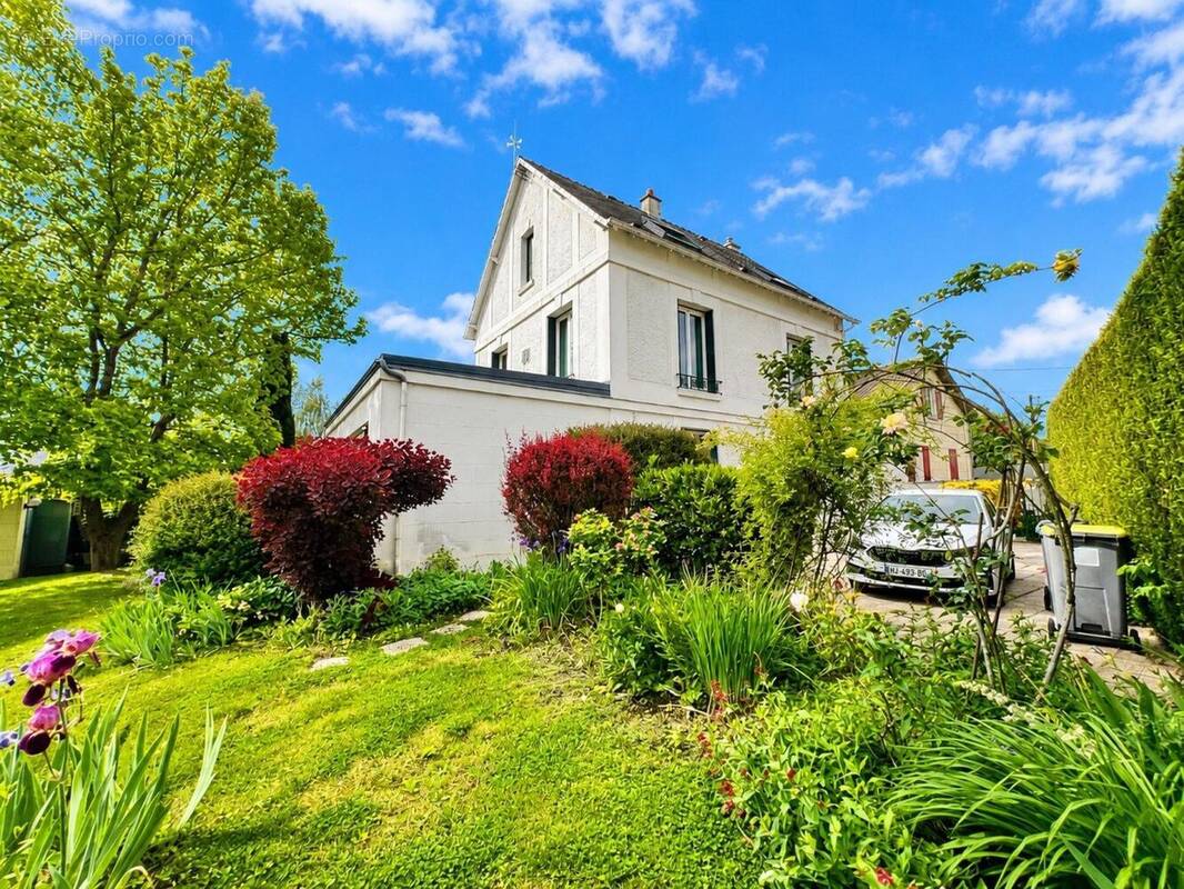 Photo 1 - Maison à VILLERS-COTTERETS