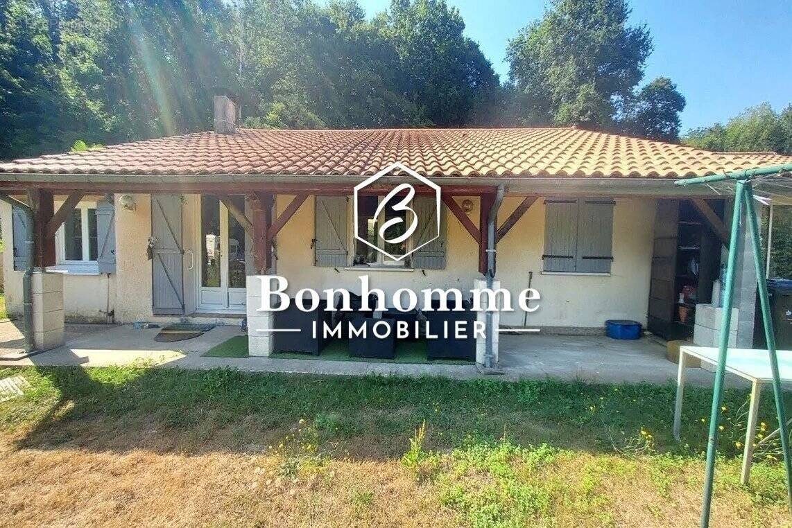 Maison à CAMBES