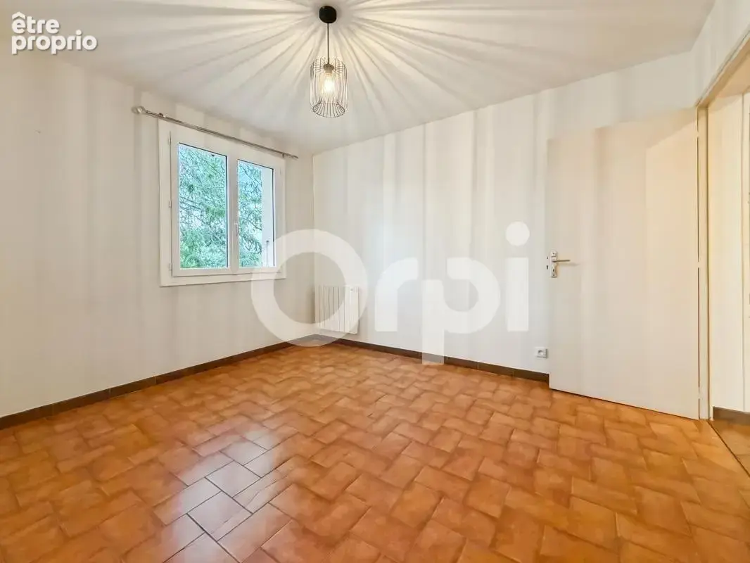 Maison À Vendre sur beau terrain - photo 16