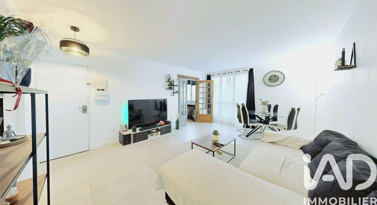 Photo 9 - Appartement à TAVERNY