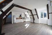 Appartement à POISAT