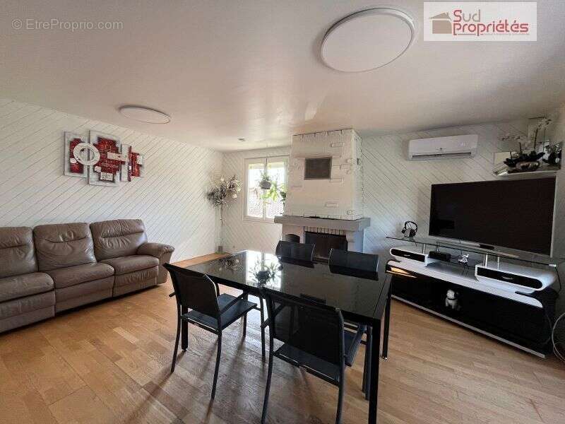 Maison 148 m² à Saint-Loup-Cammas  - photo 3