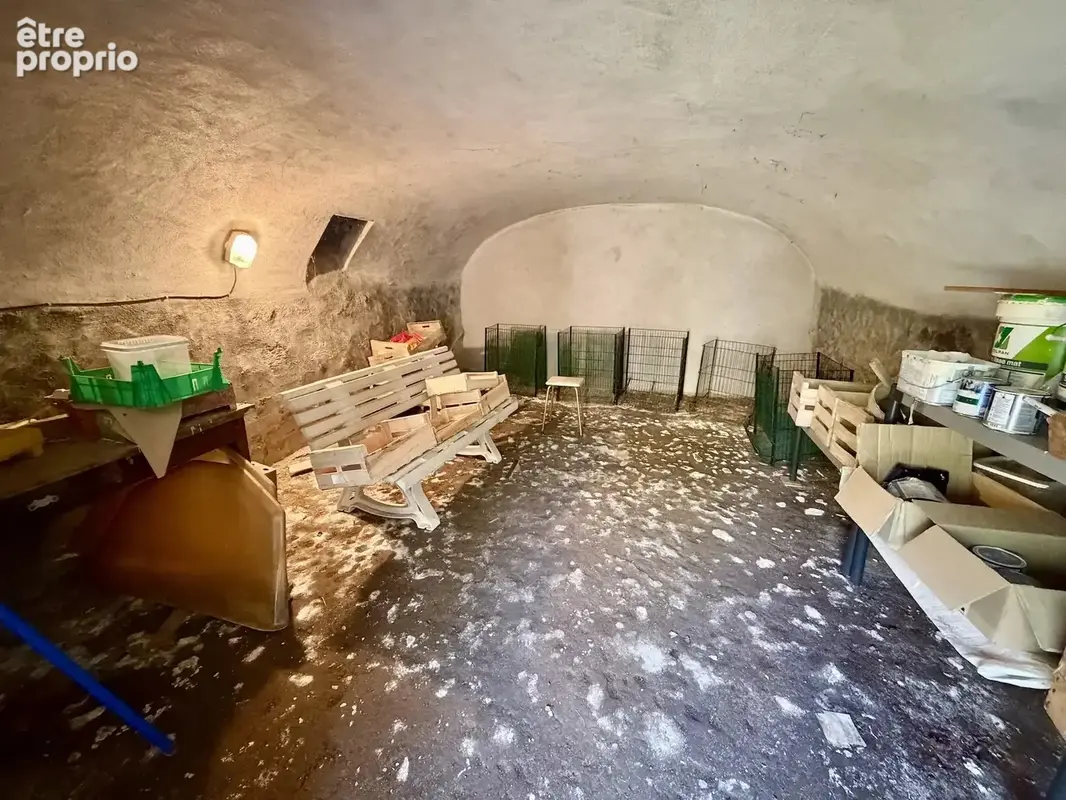 Situation unique! Au bout d'un petit chemin, maison avec granges proche de Saint-Léger-de-Fougeret - photo 21