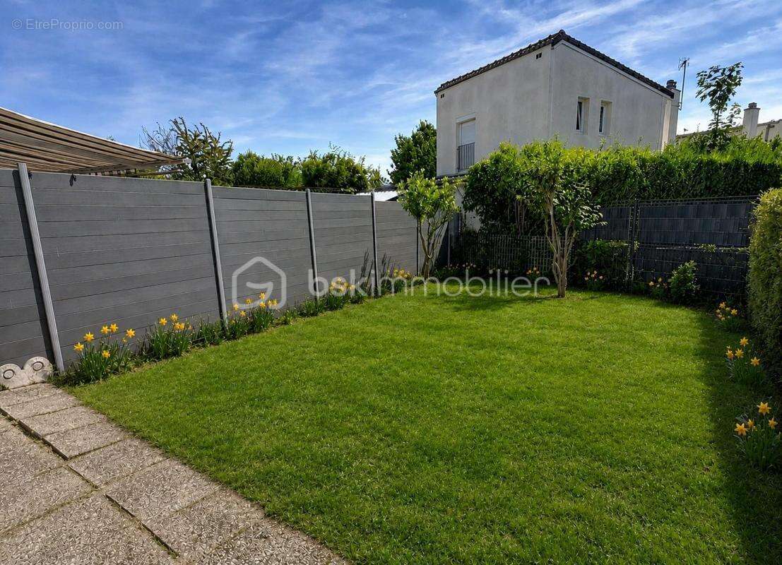 BÉTHENY – Maison familiale 3 chambres, avec jardin dans un quartier résidentiel recherché - photo 7