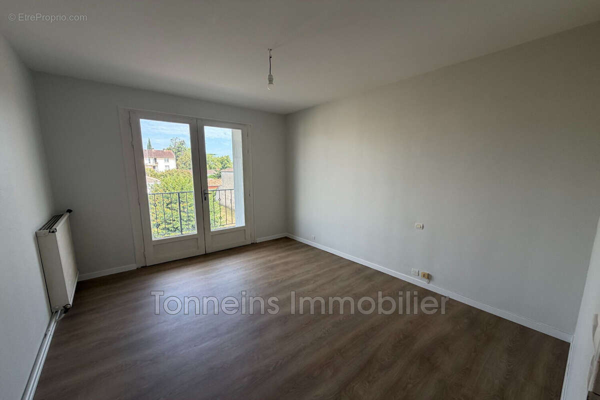 Appartement 42 m² à Tonneins  - photo 3
