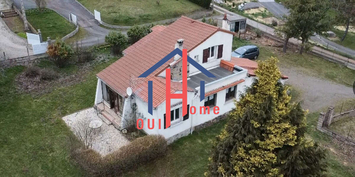 Maison à CUSSAC-SUR-LOIRE