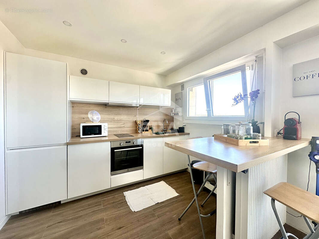 Appartement à SARTROUVILLE