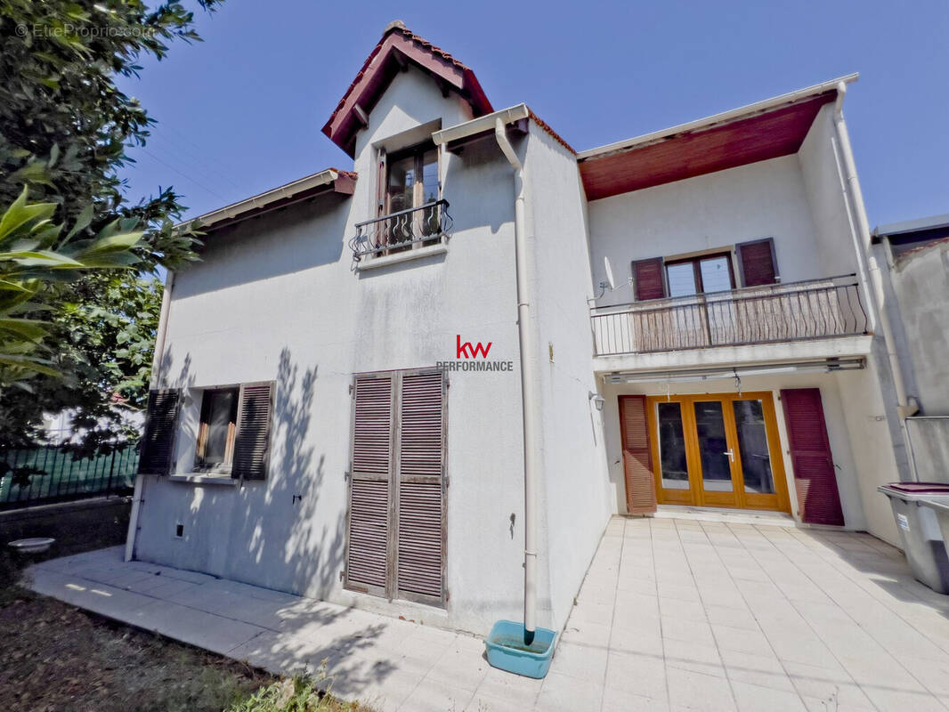 Maison à BEZONS