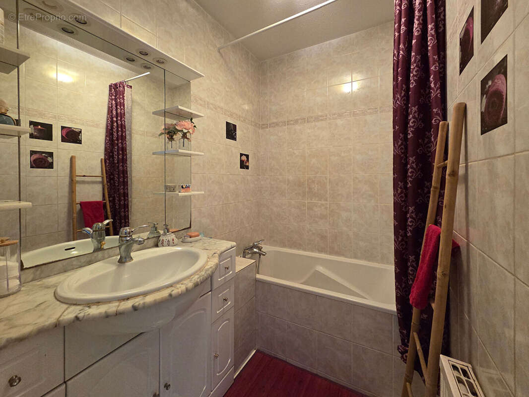 Appartement à VENISSIEUX