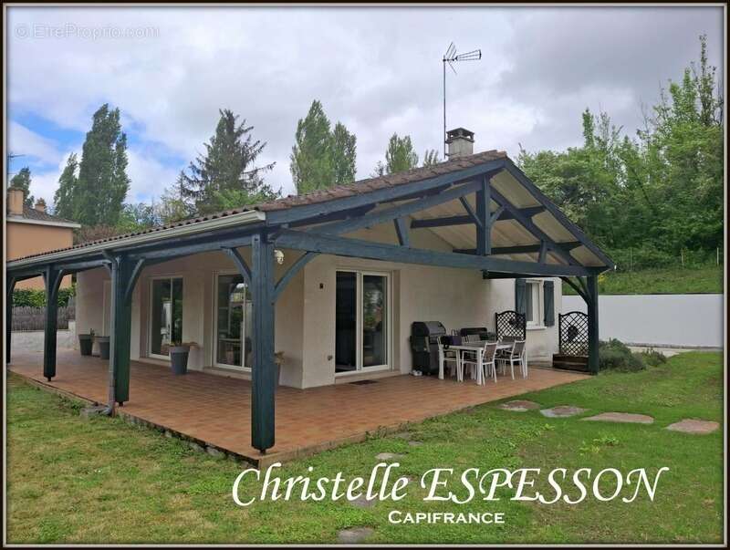 Maison à CASTELJALOUX