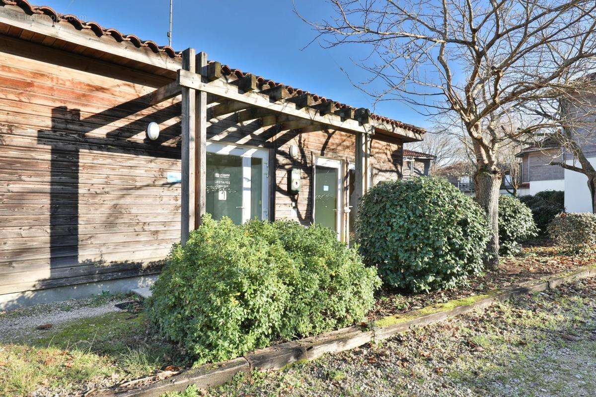 Appartement à AUREILHAN