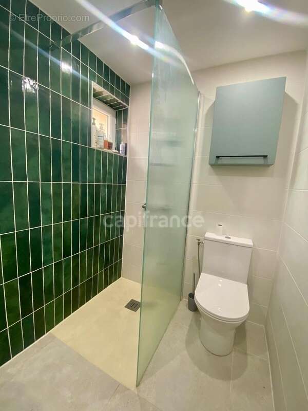 Appartement à PAULHAN