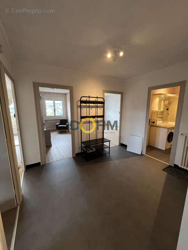 Appartement à SAINT-ETIENNE