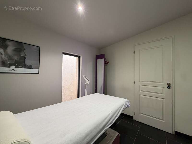 Commerce à SALON-DE-PROVENCE