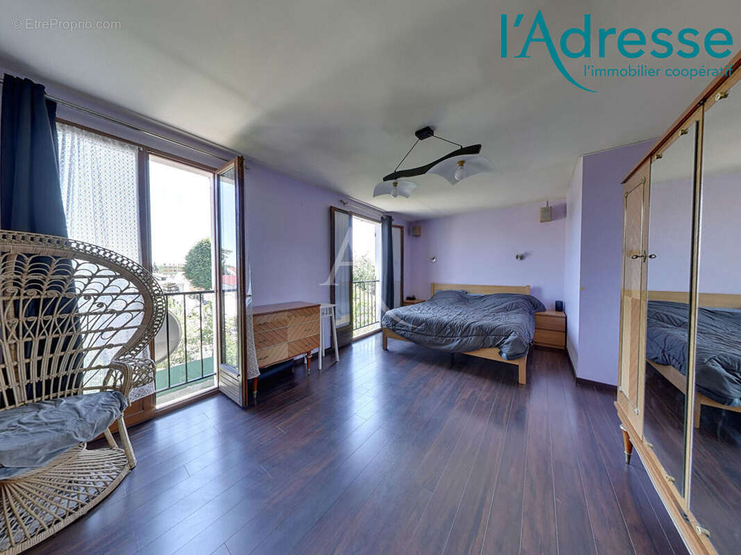 Maison Neuilly Sur Marne 6 pièces DE 140M²  !!! - photo 14