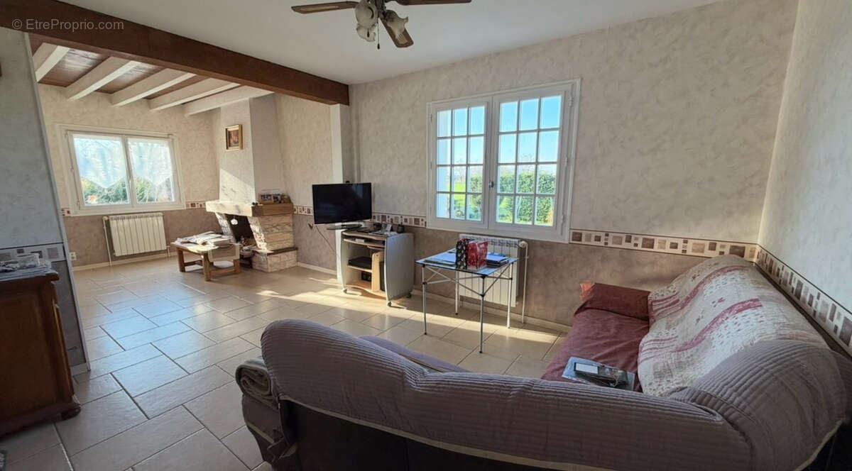 Maison familiale de 170 m2 Saint-Martin-Des-Lais - photo 17