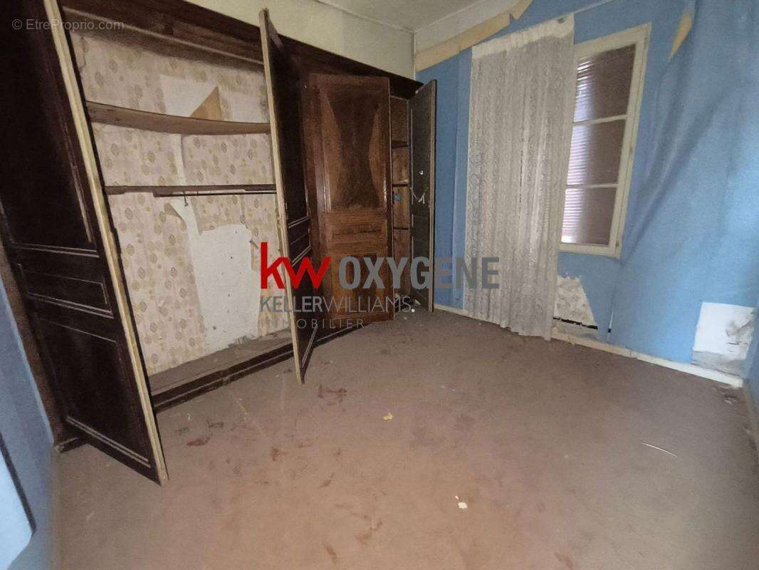 Commerce à LE BOULOU