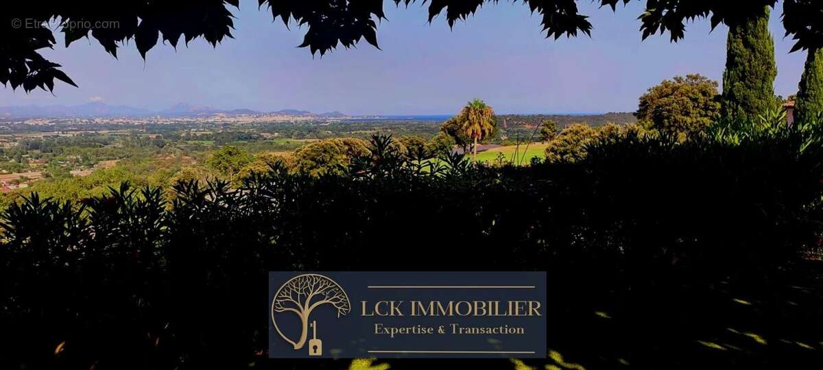 Villa T5 vue mer avec jardin - photo 16