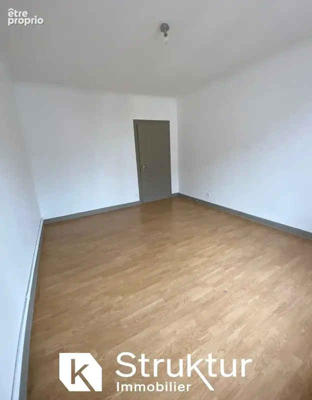 Appartement F3 + garage Centre ville YUTZ - photo 2