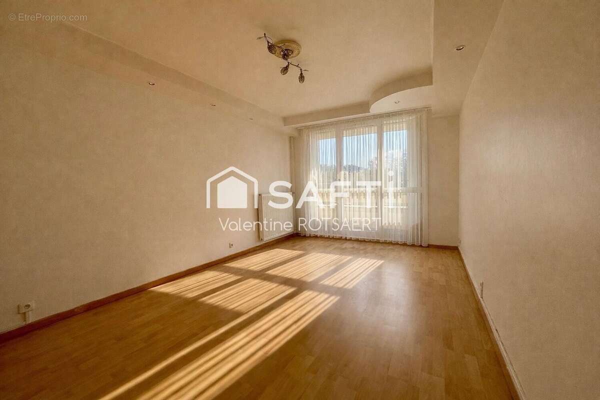 Photo 2 - Appartement à COMPIEGNE