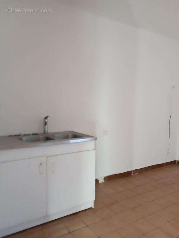 Maison à GARNAT-SUR-ENGIEVRE