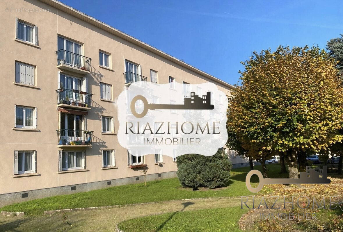 Appartement à LE BOURGET