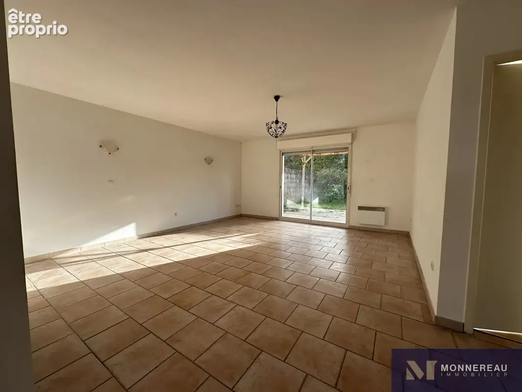 Maison de plain-pied a barbezieux proches services - photo 10