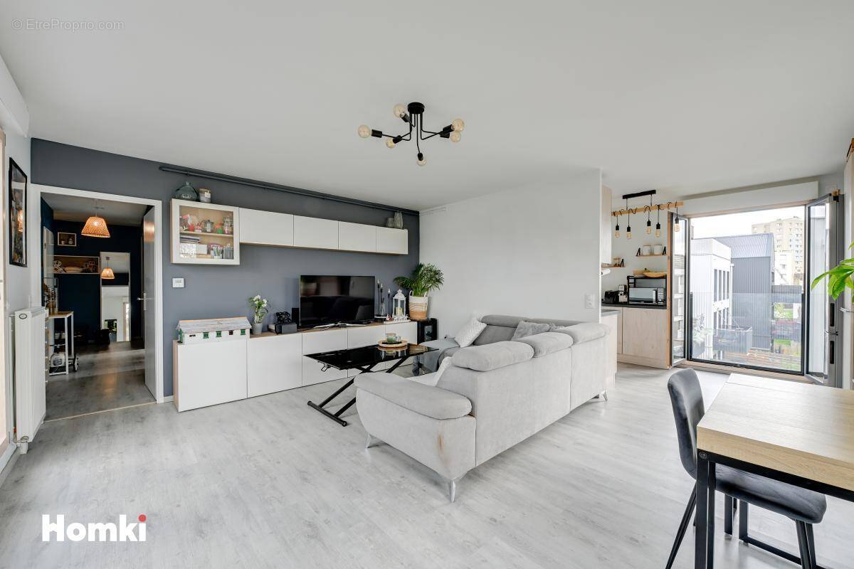 Appartement à NANTERRE