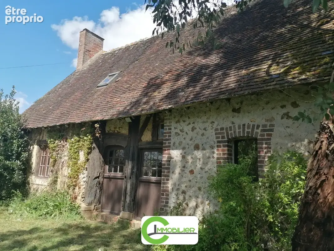 Maison à SAINT-AGIL