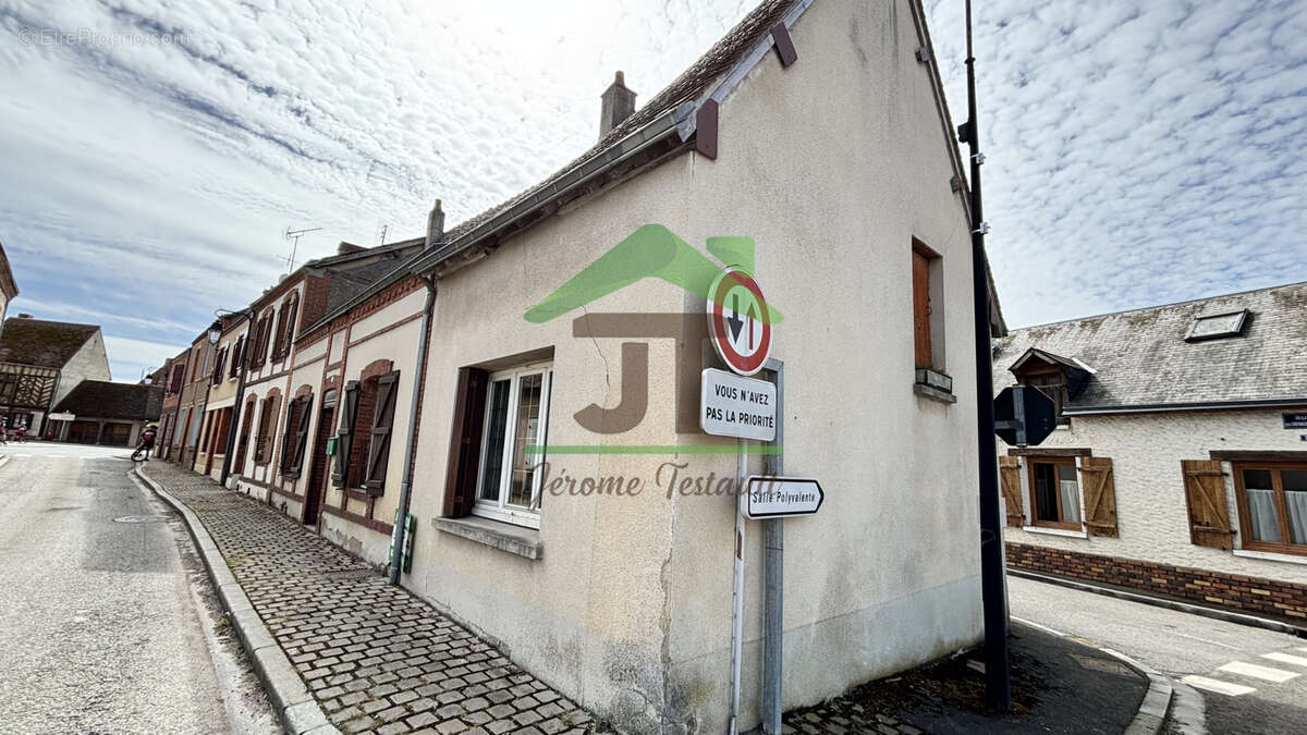 Maison à ARROU