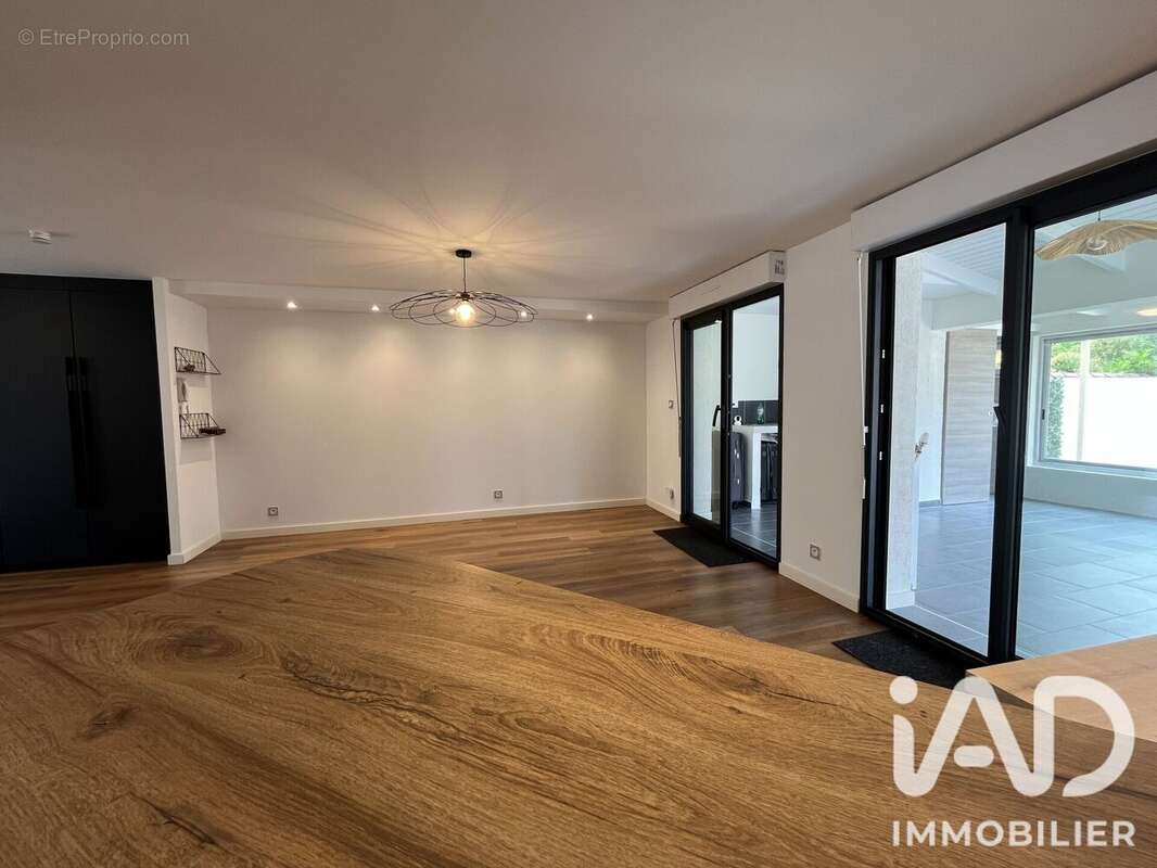 Maison 188 m² à Lagord  - photo 9