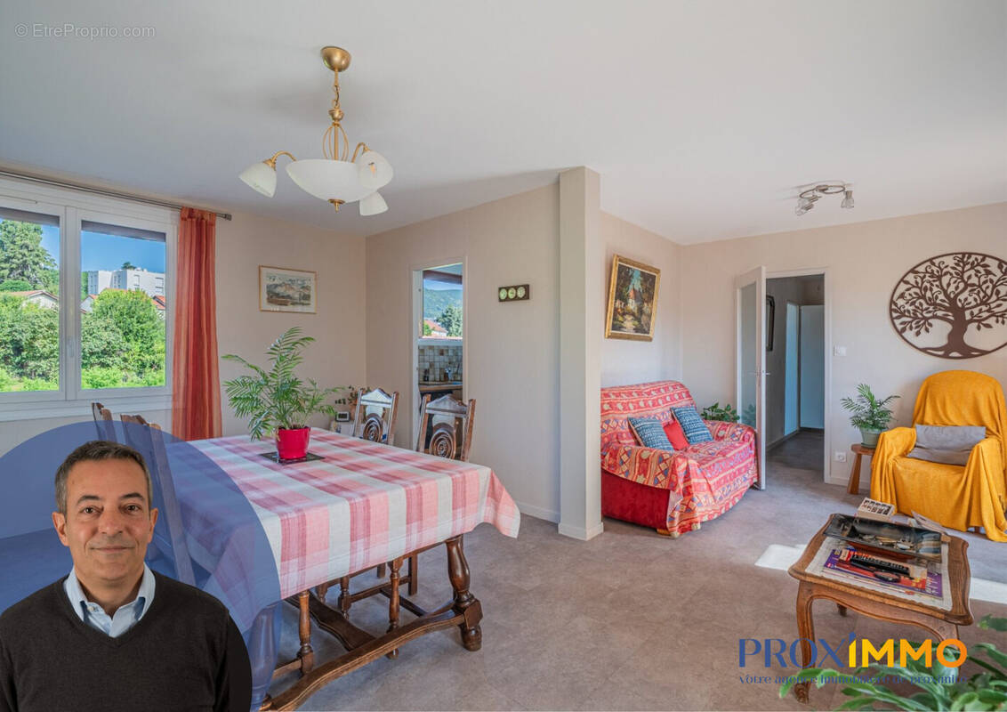 Appartement à VOIRON