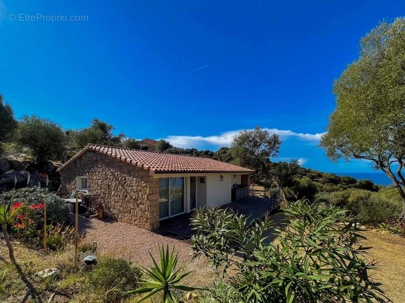 Maison à SERRA-DI-FERRO