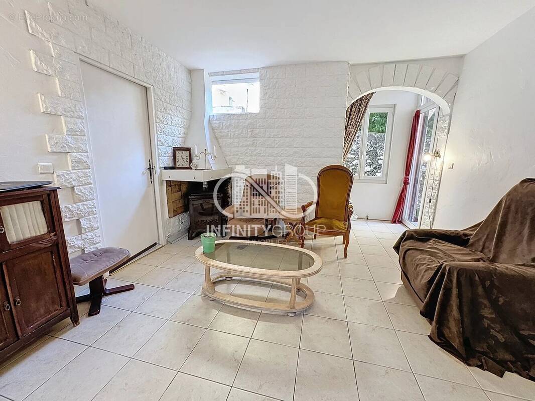 Maison à LE CANNET