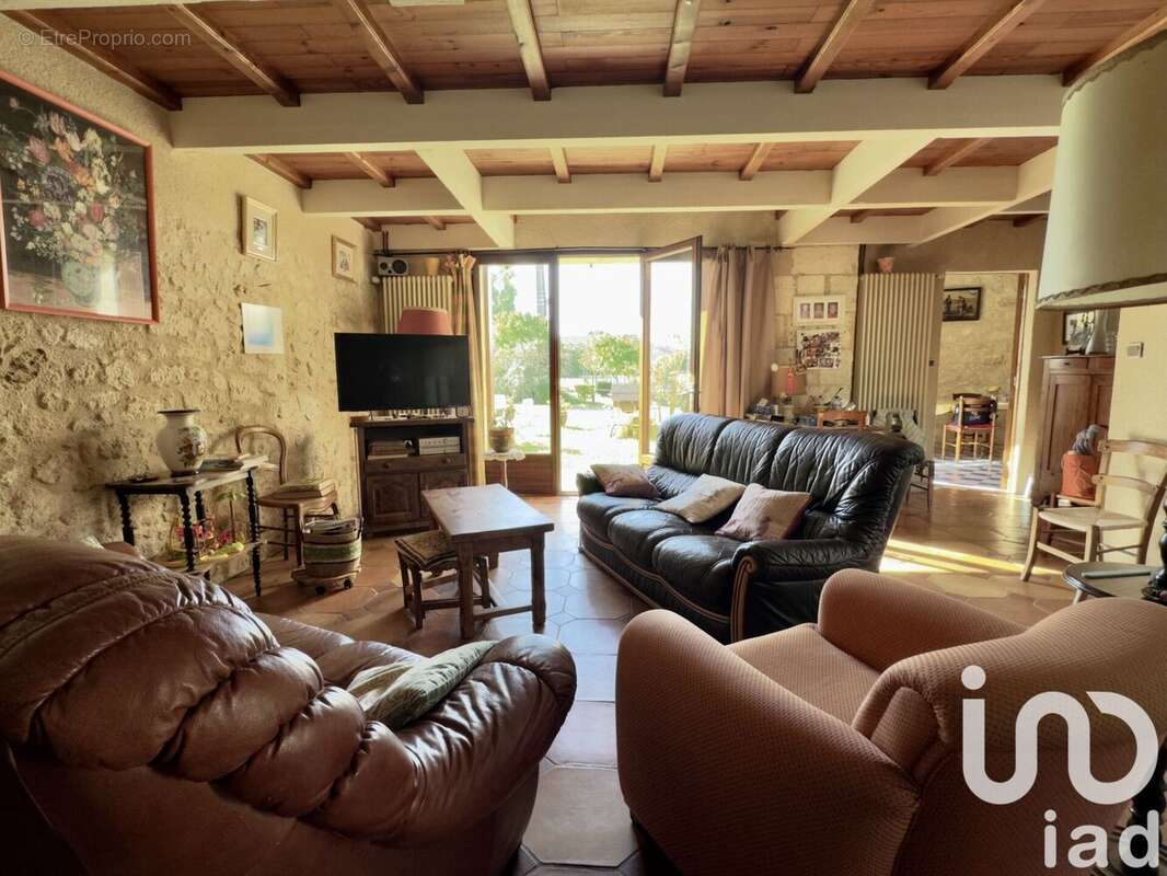 Photo 6 - Maison à VILLEGOUGE