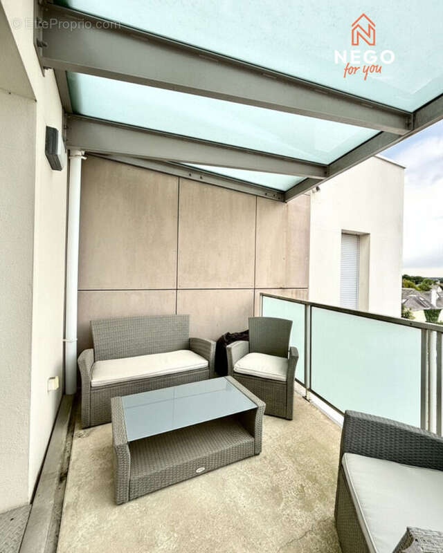 Appartement à AVRILLE