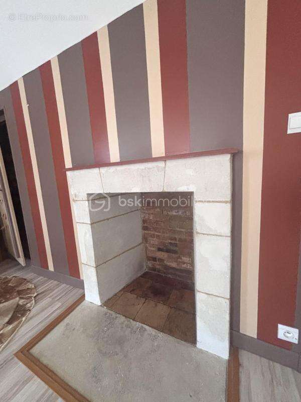  Propriété d’exception aux portes de Sonzay – Charme, volumes et potentiel unique  - photo 15