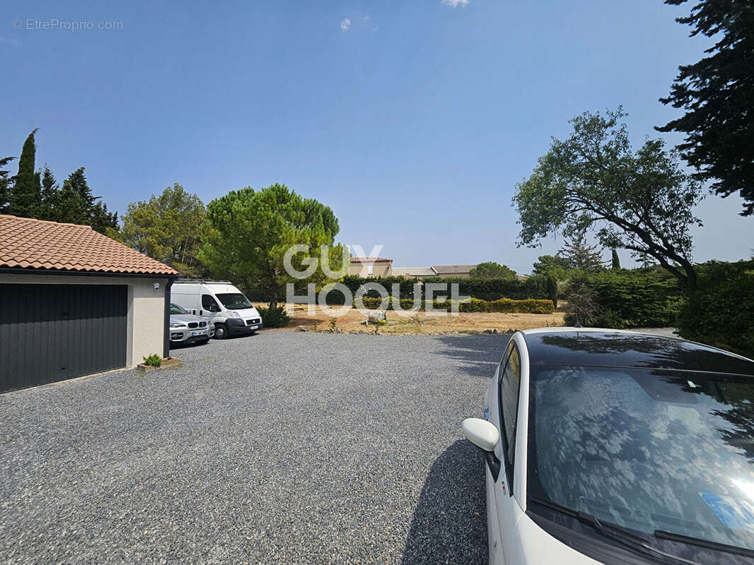 Maison à vendre à Aigues-Vives - Réf. V528CP - 4 chambres, grand terrain - photo 6
