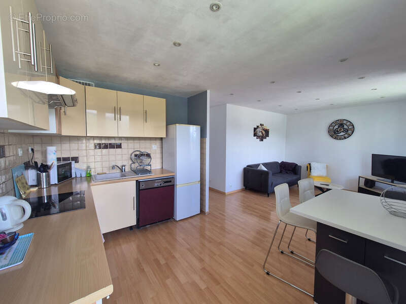 Appartement à SAINT-MARTIN-D'HERES