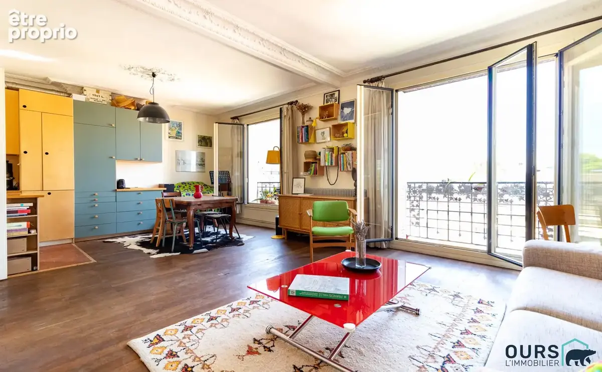 Appartement 3 pièces 79 m² à vendre à Saint-Denis (93200) - photo 2
