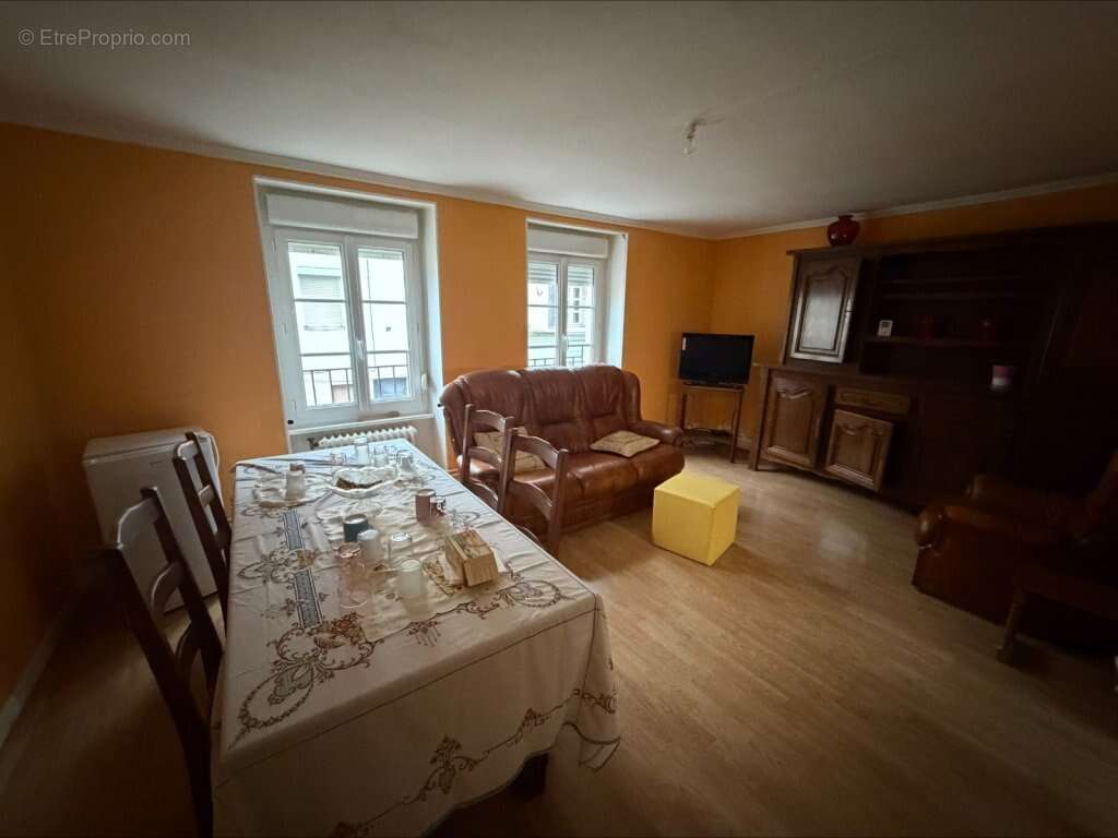 Appartement à LE CREUSOT